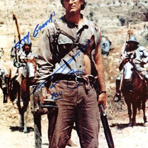 Bruce Campbell Signed / Autographed 8x10 glossy Photo as Ash from Army of Darkness and Evil dead. Includes Fanexpo Fanexpo Certificate of Authenticity and Proof of signing. Entertainment Autograph Original.