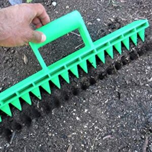 Gardinnovations Seed-in Soil Digger and Soil Spacer for Planting Seeds