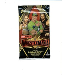 topps wwe 2019 road to wrestlemania trading card pack