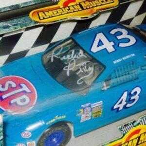 RICHARD PETTY AUTOGRAPHED 1:18 DIE CAST RACING CAR (25th ANNIVERSARY) - Autographed Diecast Cars