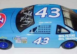 RICHARD PETTY AUTOGRAPHED 1:18 DIE CAST RACING CAR (25th ANNIVERSARY) - Autographed Diecast Cars