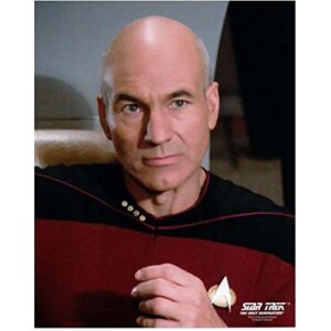patrick stewart as captain jean luc picard in the next generation 8 x 10 inch photo