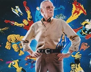 stan lee signed 8x10 photo