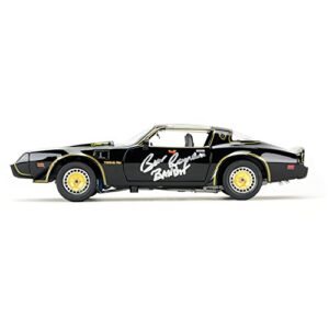 burt reynolds autographed exclusive 1:18 scale smokey and the bandit 2 die-cast car
