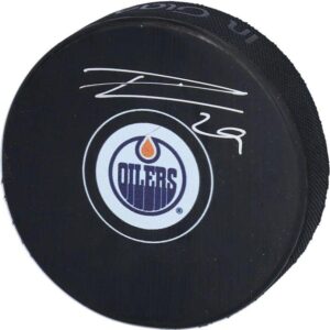 Leon Draisaitl Signed Autographed Hockey Puck Edmonton Oilers Fanatics - Autographed NHL Pucks