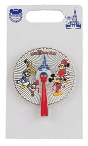 disney pin – walt disney world – 50th anniversary – mickey mouse and friends – fan
