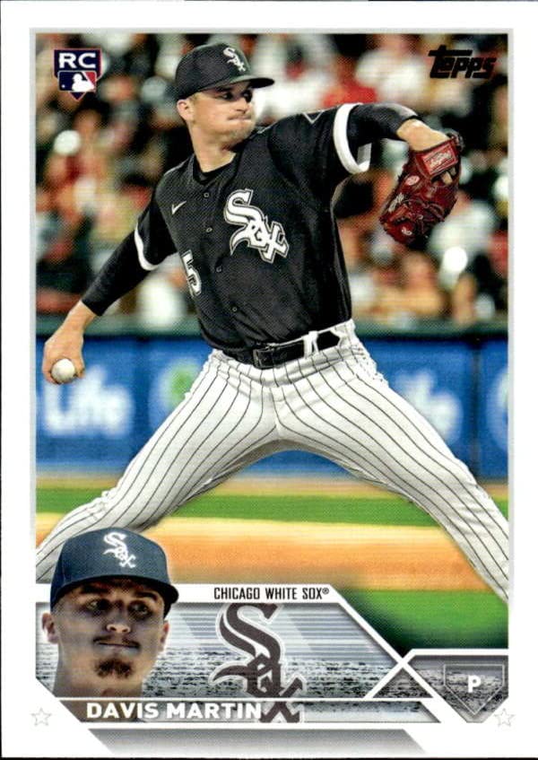 2023 TOPPS #188 DAVIS MARTIN RC CHICAGO WHITE SOX BASEBALL OFFICIAL TRADING CARD OF THE MLB