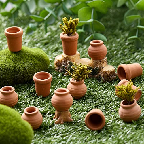 16 PCS Small Mini Clay Pots 0.6 Inch Terracotta Pot Small Flower Pot for Crafts Doll House Flower Pots for DIY Garden Plants and Office Desktop Windowsill Decoration 2 Styles