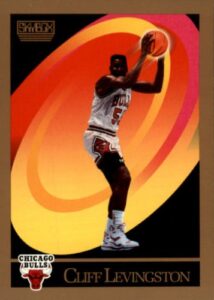 1990 skybox basketball card (1990-91) #372 cliff levingston
