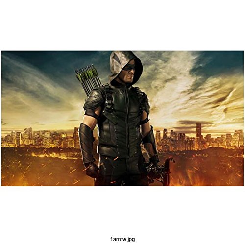 Arrow (TV Series 2012 - ) 8 inch x 10 inch Photo Stephen Amell Wearing Black Leather Hood Up Full Quiver Over Shoulder Cityscape in Background kn