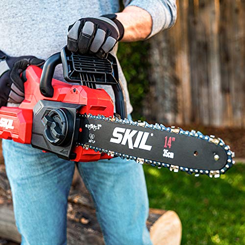 SKIL PWR CORE 40 Brushless 40V 14” Lightweight Chainsaw Kit with Tool-free Chain Tension & Auto Lubrication, Includes 2.5Ah Battery and Auto PWR Jump Charger - CS4555-10