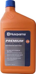 husqvarna x-guard premium all season mineral bar and chain oil, chainsaw oil for superior cutting equipment protection in all conditions, 1 quart bottle