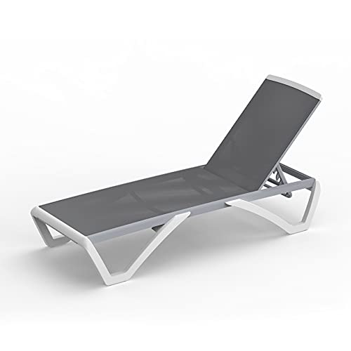 Domi Patio Chaise Lounge Chair Set of 3,Outdoor Aluminum Polypropylene Sunbathing Chair with Adjustable Backrest,Side Table,for Beach,Yard,Balcony,Poolside(2 Grey Chairs W/Table)