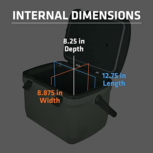 Stanley 10-01622-111 The Easy-Carry Outdoor Cooler Stanley Green 7QT / 6.6L