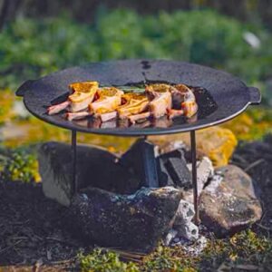 Veryard 18" Cast Iron Campfire Griddle, Round Iron Pan, Portable Grill with 3 Removable Legs for Outdoor BBQ Cooking, Grilling and Frying Outdoor Camping