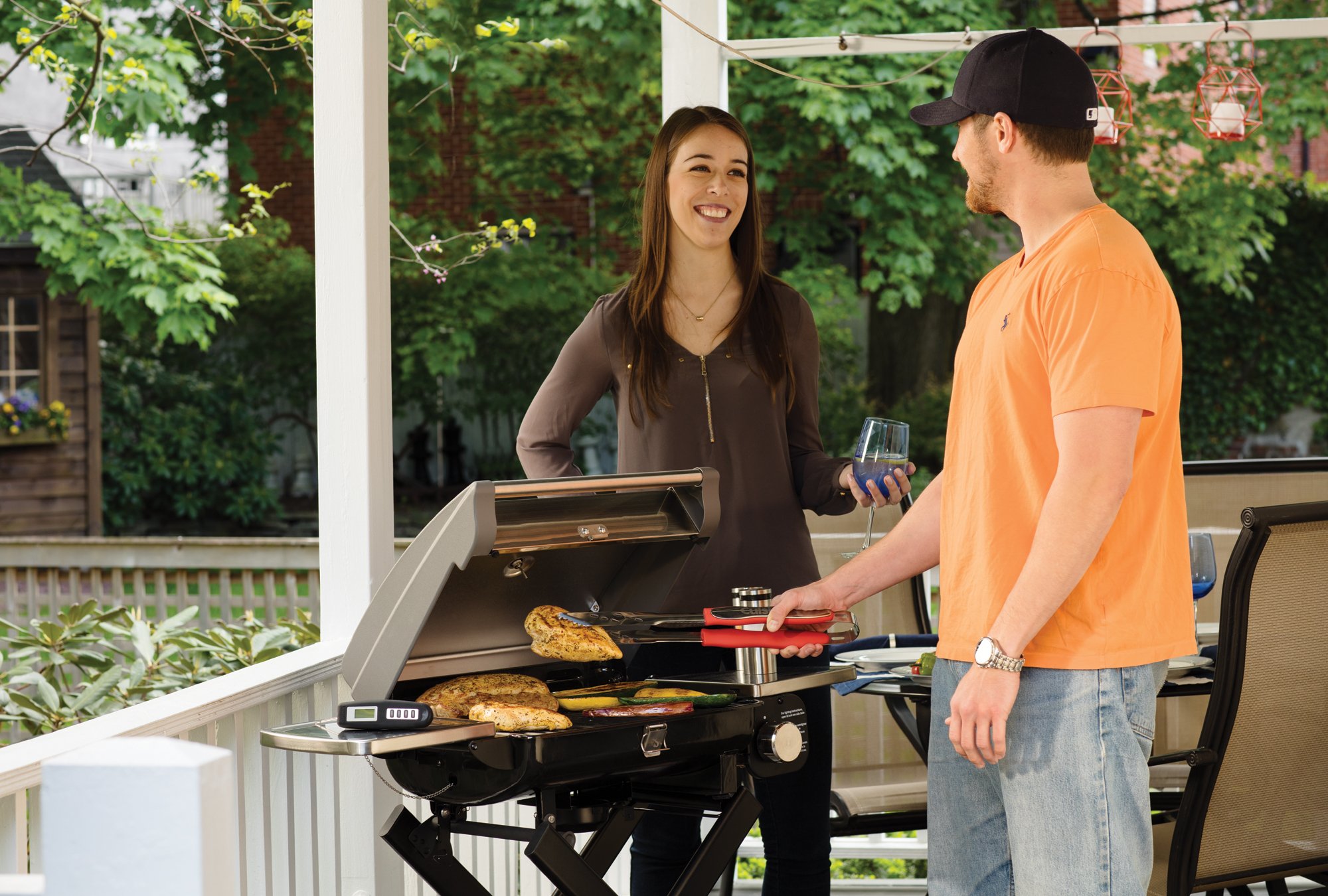 Cuisinart CGS-134 Grilling Tool Set with Grill Glove, Red (3-Piece)