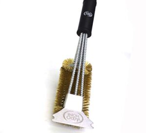 heavy duty bbq grill brass cleaning brush with built in scraper – large triple – headed great for all smoker grill grates especially gentle delicate for ceramic griddles for porcelain grill grate gri