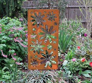 privacy screen/accent screen (available as a wall hanging or a garden stake)