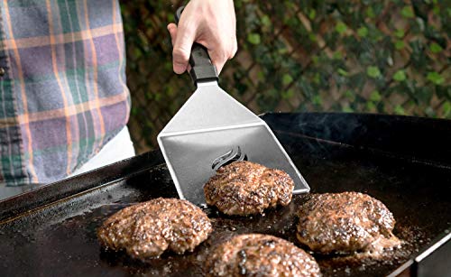Blackstone 5024 Professional Hamburger Tool Kit with Stainless Steel Metal Burger Patty Press, Spice Dredge Shaker & Burger Spatula BBQ Grilling Accessories, Black