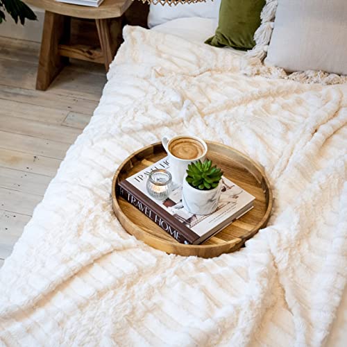 Kurrajong Farmhouse Luxurious Cream Throw Blanket for Couch | Soft Throw | Ivory Cream Bed Throw | Cream Faux Fur Blanket Throw | 55" x 70"