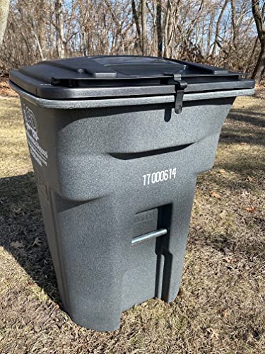 SafeWaste Push Clip Auto-Release Rubber Trash Can Lid Latch, for Litter Prevention and Safety. Stops Wind Blowing lid Open, Stops Animals accessing Contents. Automatically Releases When Collected