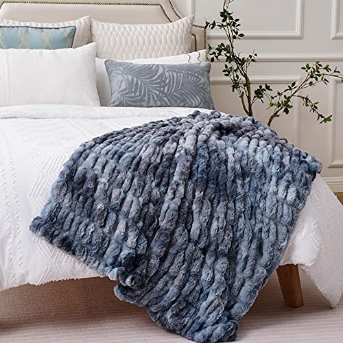 Super Soft Faux Fur Throw Blanket- Royal Luxury Cozy Plush Blanket use for Couch Sofa Bed Chair, Reversible Fuzzy Faux Fur Velvet Blanket 50 Inch x 60 Inch (Blue)