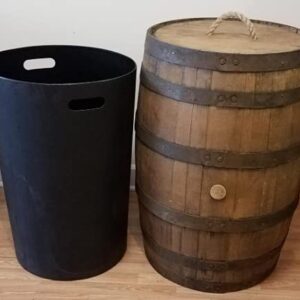 Aunt Mollys Barrels, Whiskey Barrel Trash Can with Liner Detached Lid with Rope Handle