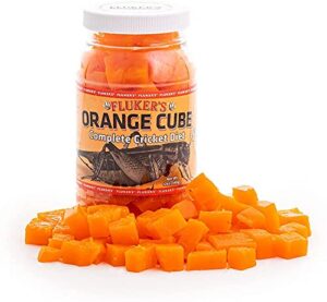 fluker's orange cube complete cricket diet 12oz - includes attached dbdpet pro-tip guide