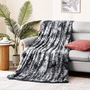 Comaza Faux Fur Throw Blanket with Reversible Sherpa for Sofa,Couch and Bed,Queen Size Soft Cozy Fuzzy Plush Fluffy Fleece Blankets(Gray,90x90 inches)