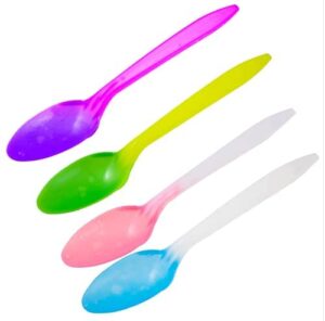 color changing reusable spoons, pack of 25, assorted colors, reacts to cold food temperatures and changes color -yogurt, ice cream, gelato, cold drinks - packed in usa