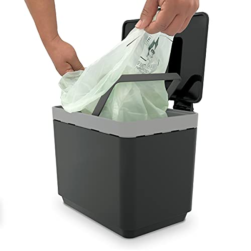 GLAD Compost Bin for Kitchen, 1.5 Gallon | Plastic Container with Removable Inner Basket, Bag Storage Holder, and Carbon Odor Blocking Filters, Gray