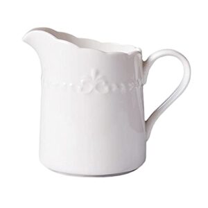 sizikato white porcelain pitcher with handle, 8 oz creamer pitcher.