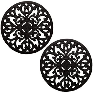 hedume 2 pack cast iron trivet, 6.8" cast iron round trivet with vintage pattern and rubber pegs/feet for serving hot dish, pot, pans and teapot on kitchen countertop or dinning
