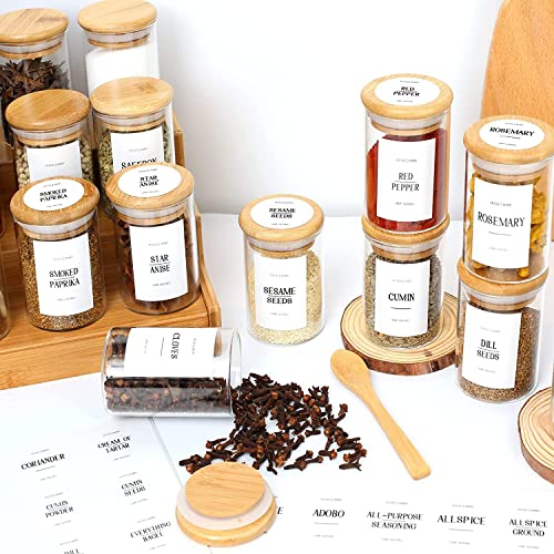 GMISUN Spice Jars with Bamboo Lids, 4oz Glass Spice Bottles with Preprinted Spice Labels, 12Pcs Empty Round Spice Containers with Wood Airtight Lids, Farmhouse Minimalist Food Jars for Kitchen, Pantry