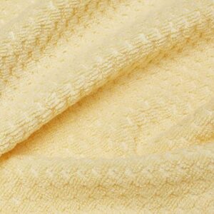 Amazon Basics Odor Resistant Textured Bath Towel, 30 x 54 Inches - 2-Pack, Yellow