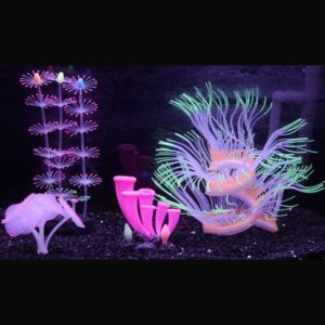 ZtohPyo 4 Pieces Silicone Glow Fish Tank Decorations Plants with Simulation Silicone Coral, Artificial Horn Coral,Fluorescence Sea Anemone for Aquarium Fish Tank Glow Ornament