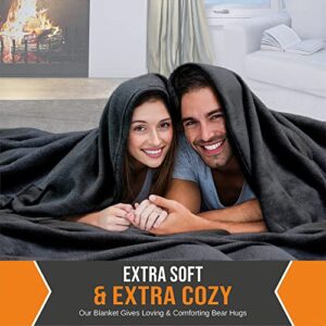 Big Oversized Blanket, 10' x 10' (120'' x 120'') Large Blanket for Families, Extra Soft, Lightweight, Plush Giant Blanket for All Seasons, XL Oversize Fleece Throw, Worlds Biggest Blanket (Black)