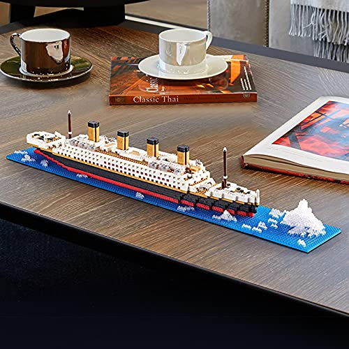 HYG Toys Titanic Micro Mini Building Blocks Set, 1860Pcs Titanic Toy Ship Model Building Bricks, 3D Puzzle Sets DIY Educational Toys Gift for Adults and Kids