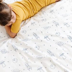 Makemake Organics Organic Crib Sheet GOTS Certified Organic Cotton Crib Sheet Fitted & Pillowcase Buttery Soft Breathable Natural Dyes Baby Toddler Bed Sheet Set (Astronaut Blue)