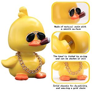 wonuu Cute Yellow Duck Toy Car Ornaments Cool Duck Car Dashboard Decorations Shaking Head Doll