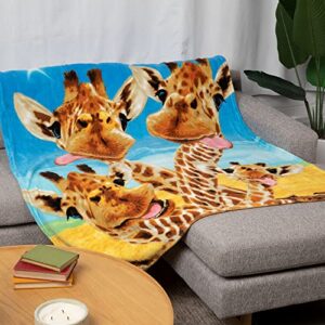 Dawhud Direct Selfie Giraffe Fleece Blanket for Bed, 50" x 60" Giraffe Fleece Throw Blanket for Women, Men and Kids Super Soft Plush Giraffe Blanket Throw Fleece Blanket Animal Blanket