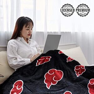 JUST FUNKY Naruto Shippuden Fleece Throw Blanket | 45 x 60 Inches | Featuring TheIconic Akatsuki Cloud Symbol | Bed Couch Blanket | Room Décor | Anime Blanket | Officially Licensed