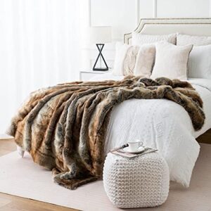 BATTILO HOME Brown Faux Fur Throw Blanket for Bed, Large Fall Fur Blanket Twin Size 60 x 80 Inches Super Soft Fuzzy Thick Warm Fur Throw Blankets for Couch, Reversible to Plush Velvet