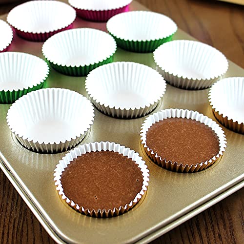 Eoonfirst Mini Foil Metallic Cupcake Liners Christmas Days Muffin Paper Baking Cups 300 Pcs (Gold)