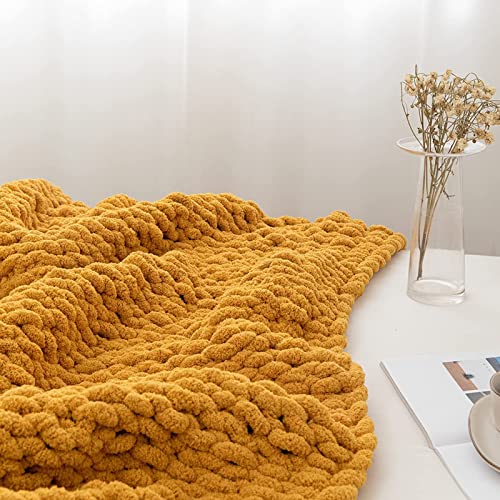 PRELGOSP Chunky Knit Blanket, Handmade Giant Knitted Blanket, Soft Thick Warm Knit Blanket Throw for Bed Chair Couch Sofa, Yoga Mat Rug Home Decor Gift, Machine Washable,Brown,40x60cm