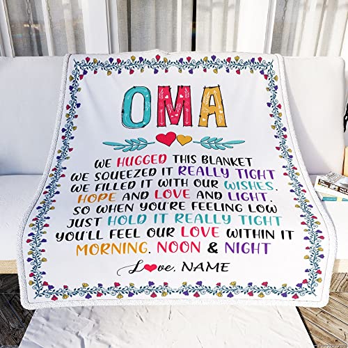 CenturyTee Personalized Oma Blanket from Grandkids We Hugged This Blanket Oma Birthday Mothers Day Christmas Customized Gifts Fleece Blanket (60 x 80 Inches - Adult Size)