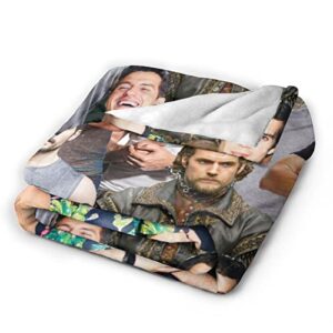 Blanket Henry Cavill Soft and Comfortable Wool Fleece Throw Blankets for Sofa Office car Camping Yoga Travel Home Decoration Cozy Plush Beach Blanket Gift