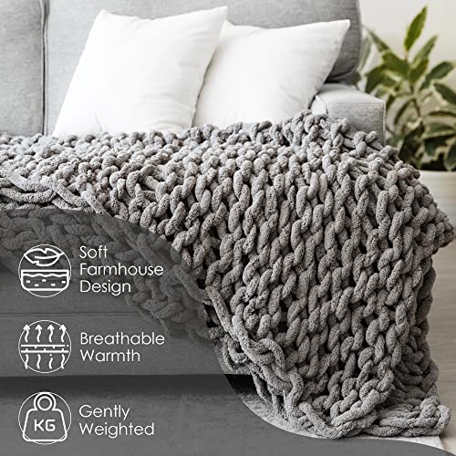 Houseables Chunky Knit Blanket, Crochet Throw, Big Yarn Blankets, 50x60 Inch, Grey, Soft, Large, Chenille, Thick Hand Knitted Cable Throws, Braided, Knotted, Woven, Handmade Knot for Couch, Bed