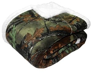 trailcrest soft touch reversible camo throw blanket - 50" x 60" - camo