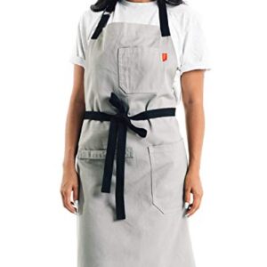 Caldo Daily Cotton Kitchen Apron for Cooking- Mens and Womens Professional Chef or Server Bib Apron - Adjustable Straps with Pockets and Towel Loop (Grey)